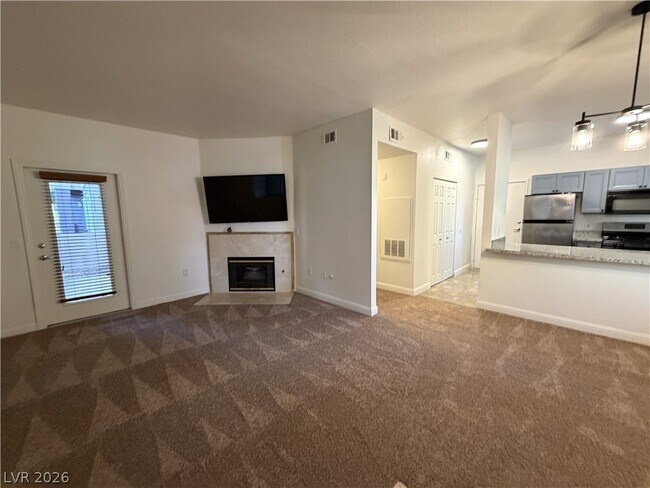 Building Photo - 5250 S Rainbow Blvd