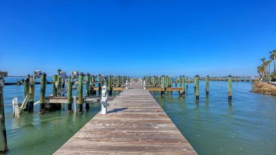 Building Photo - 888 Boulevard of the Arts