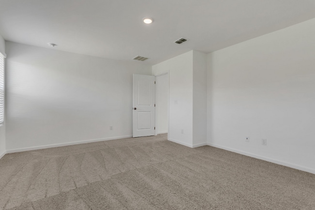 Building Photo - 170 Millbrook Dr