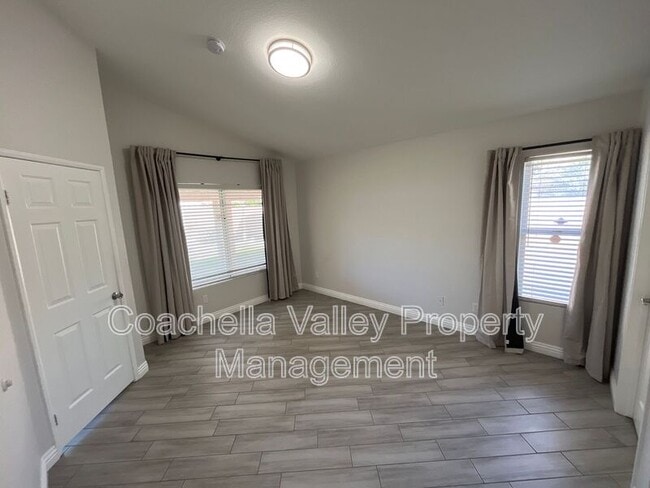 Building Photo - 81812 Tecoma Ave