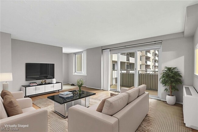 Building Photo - 12900 Lake Ave