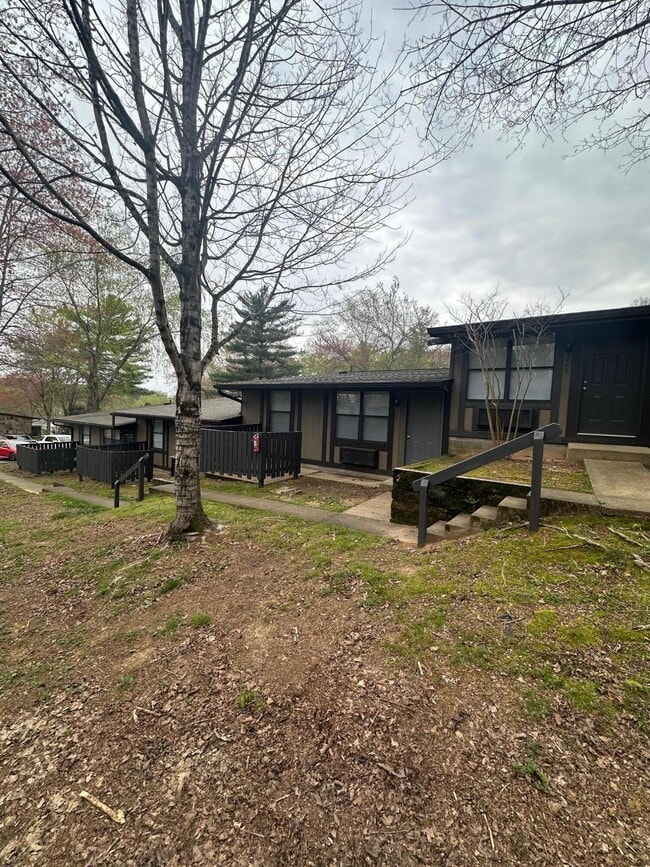 Building Photo - 3705 Adkisson Dr NW