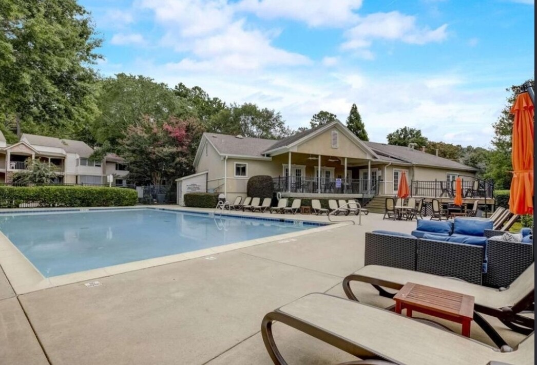 Building Photo - 1708 Wingate Way