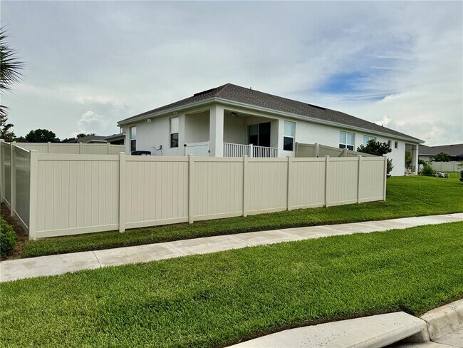 Building Photo - 4330 Davos Dr