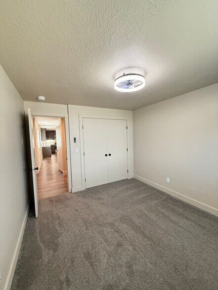 Building Photo - 81 N 950 W