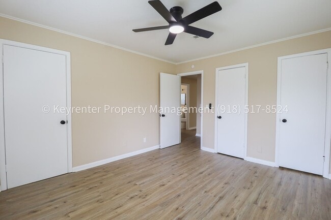 Building Photo - 3 Bed | 2.5 Bath in Oologah!