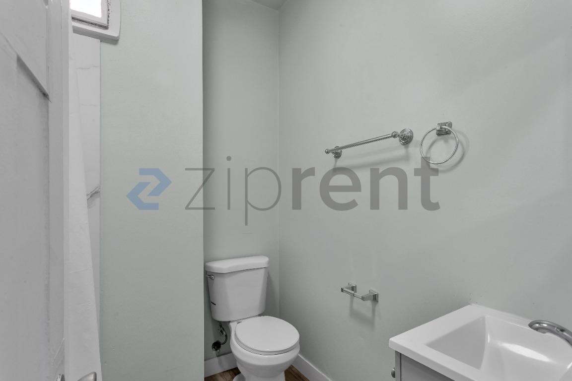 Building Photo - 680 14th St