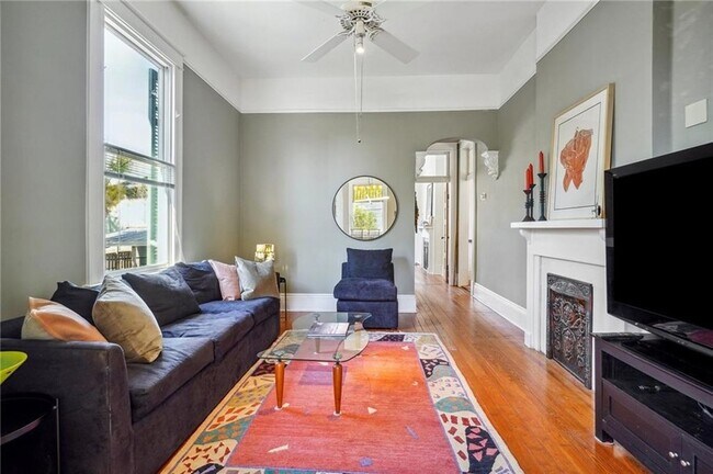 Building Photo - 4301 Iberville St