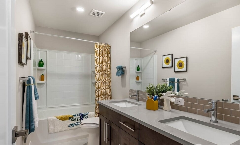 Building Photo - 18229 17th Ave W