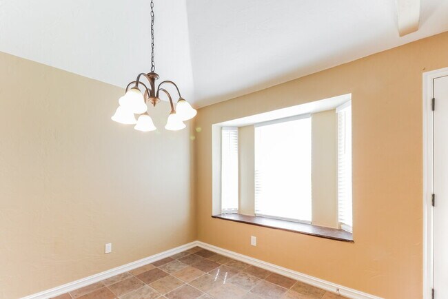 Building Photo - 7913 Eagle Cir