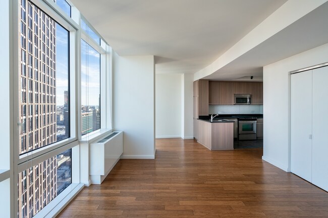 Interior Photo - 66 Rockwell Place