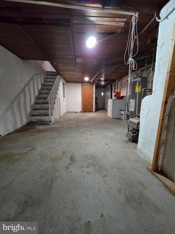 Building Photo - 4938 Rorer St
