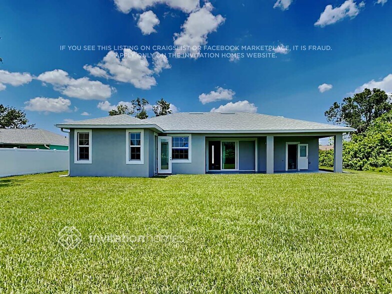 Building Photo - 23103 August Ave