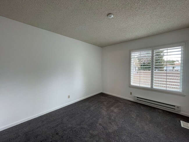 Building Photo - 4907 Bridgepointe Place, Union City, CA 94587