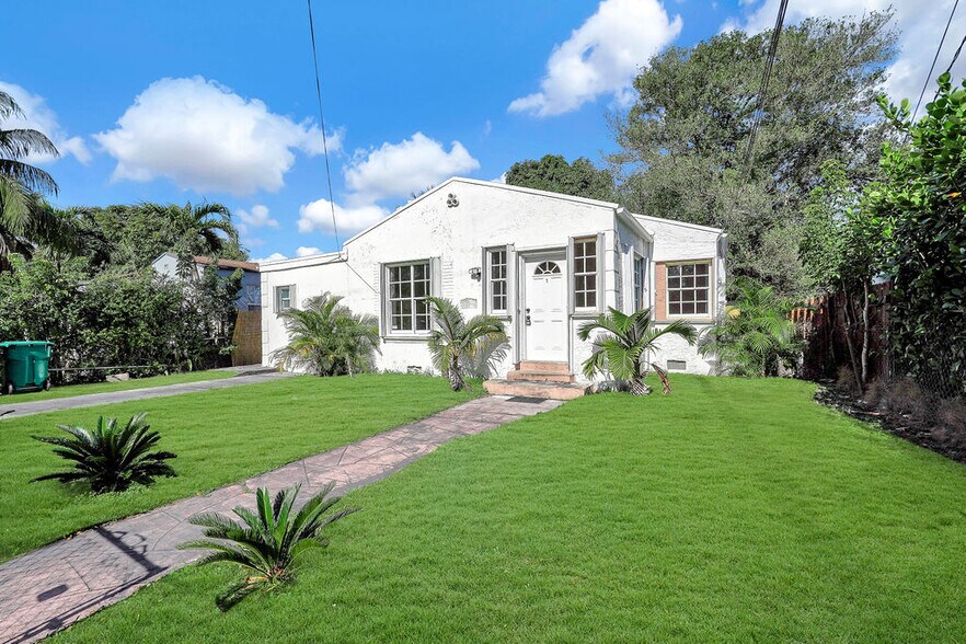 Building Photo - 47 NW 49th St