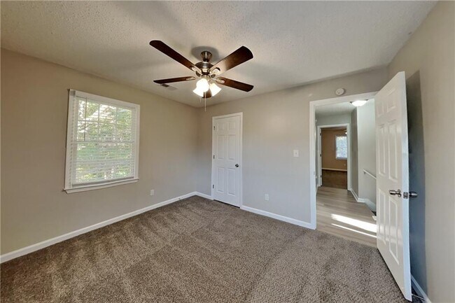 Building Photo - 116 Shefield Pl