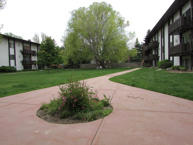 Building Photo - 1309 Kirkwood Dr