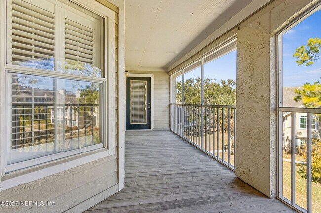 Building Photo - 800 Ironwood Dr