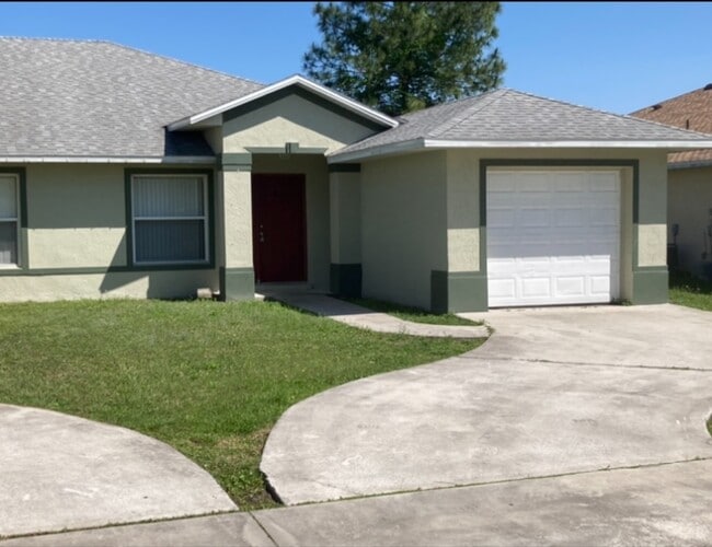 Primary Photo - 858 Grantham Dr