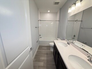 Building Photo - 195 Clifton Bay Lp