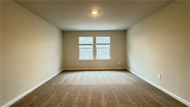 Building Photo - 228 Water Oak Wy