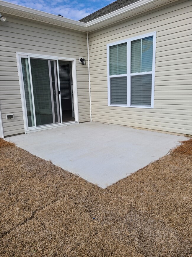 Building Photo - 4113 Pegasus Pkwy