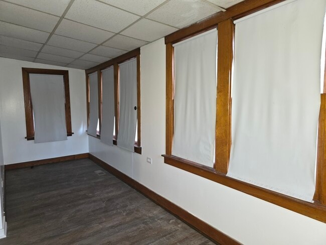 Building Photo - 117 Woodland Dr