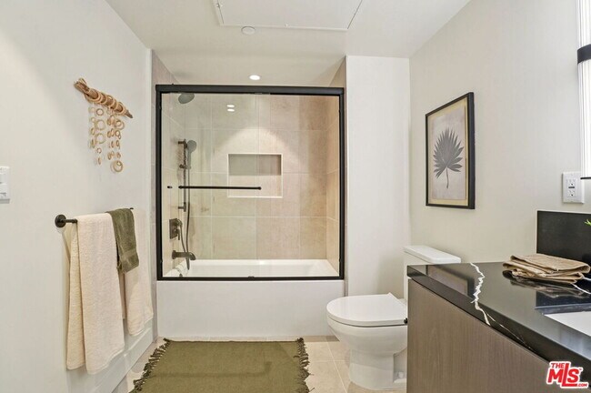 Building Photo - 1110 Spaulding Ave