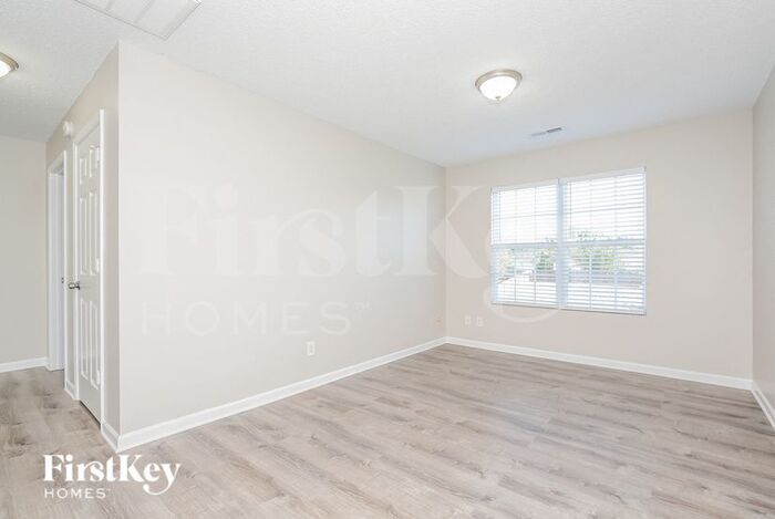 Building Photo - 1265 Silverstone Ct