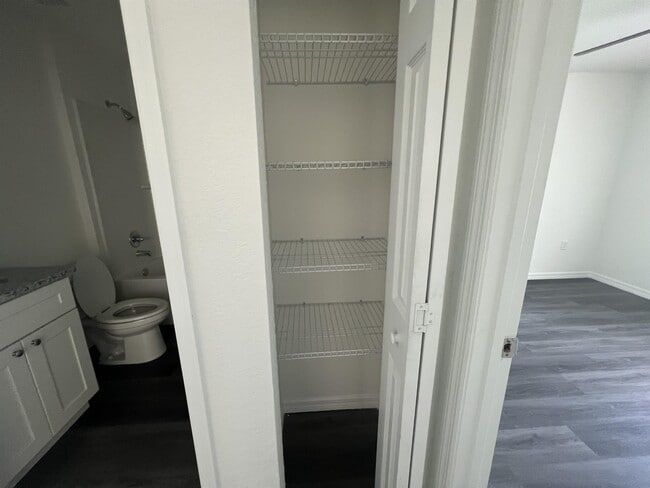 Building Photo - 69 Malauka Pass