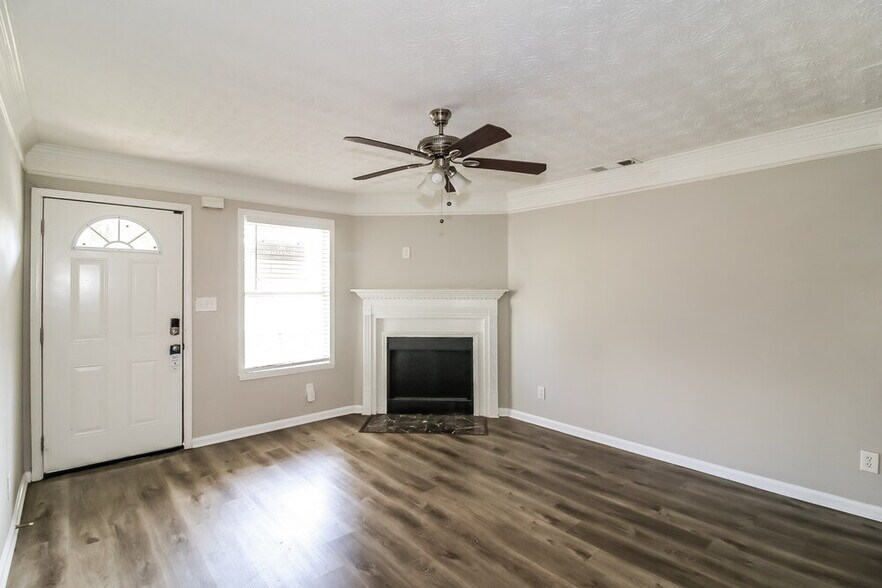 Building Photo - 1569 Dillard Rd