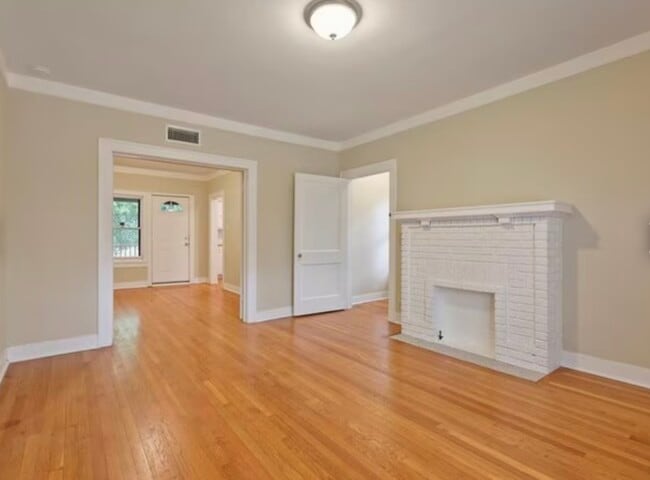 Building Photo - 4018 Garrott St