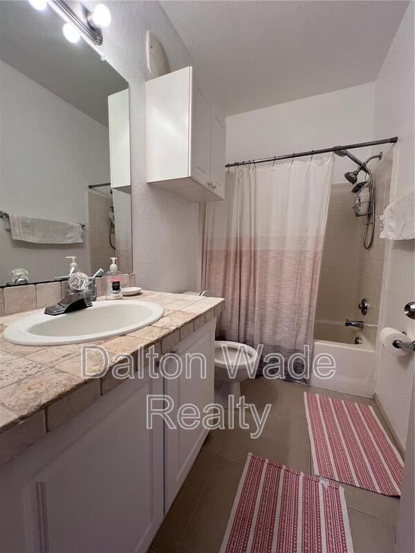 Building Photo - 2730 Via Tivoli