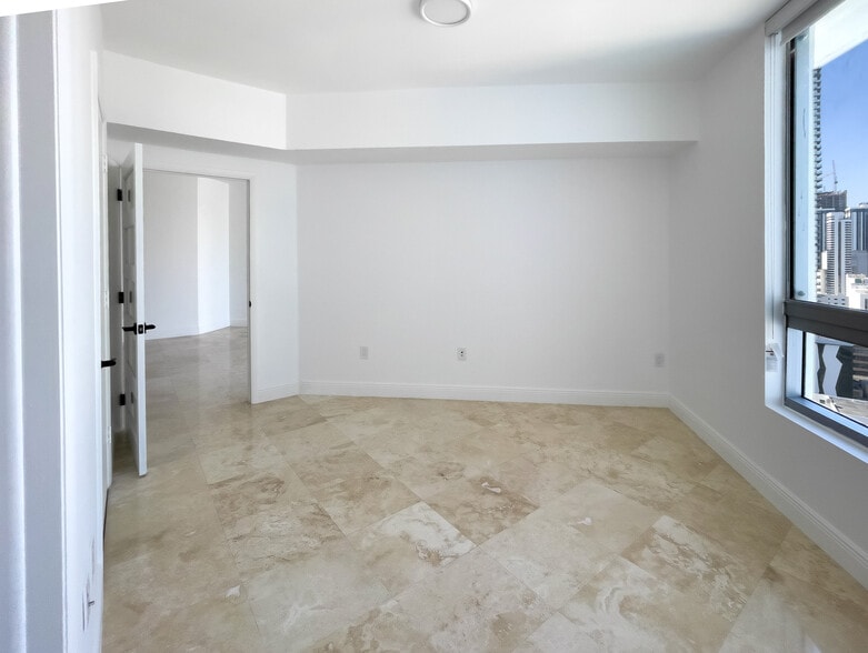 Bedroom - 350 S Miami Ave