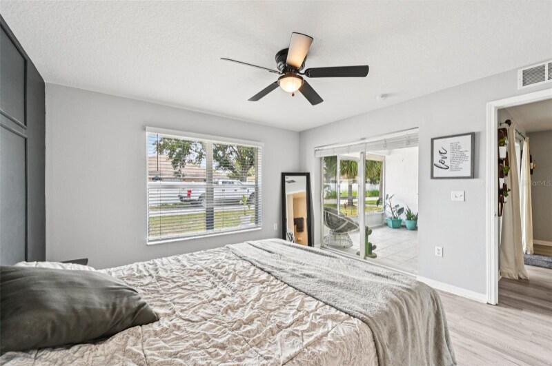 Building Photo - 2122 Pleasure Run Dr