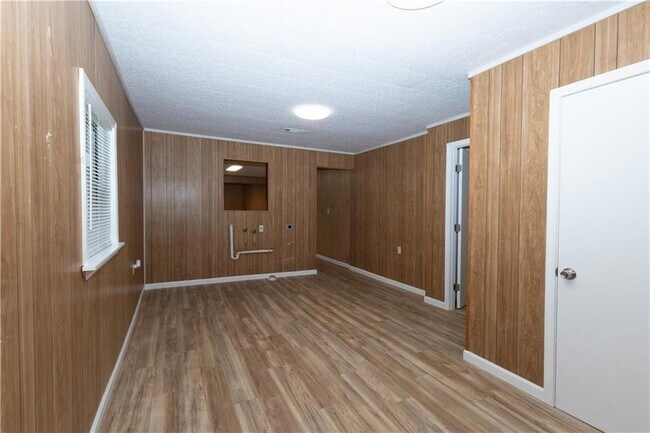 Building Photo - 29216 Dinkins Dr