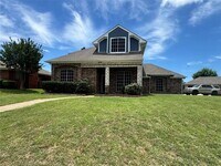 Building Photo - 632 Mockingbird Ln