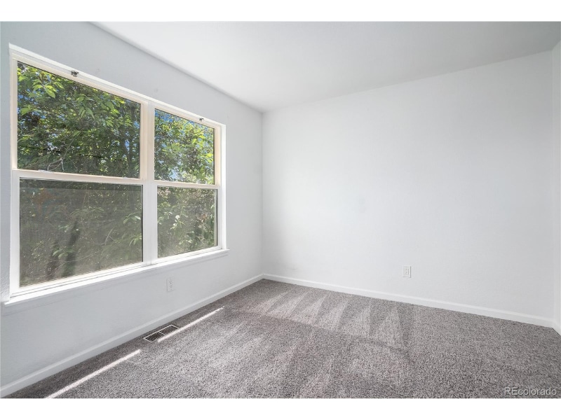 Building Photo - 6320 W Byers Pl