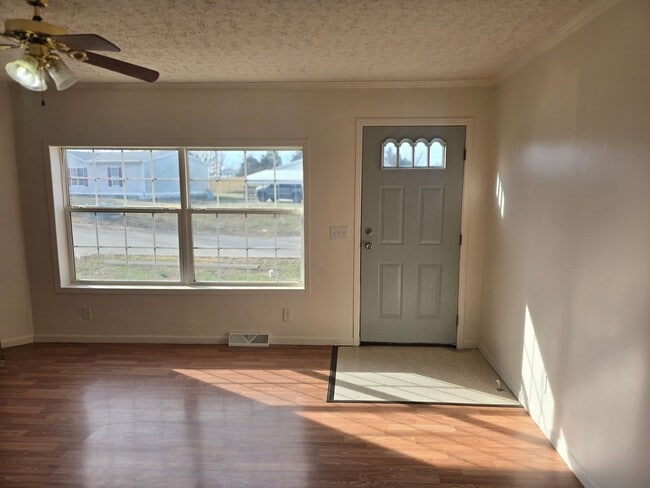 Building Photo - 18237 Loyalty Ln