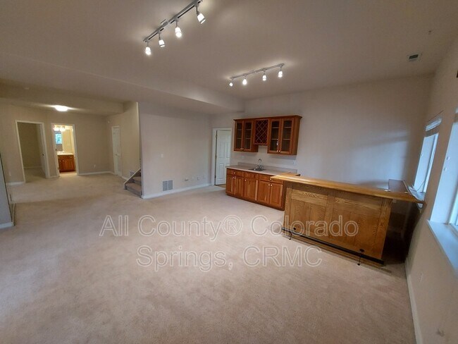 Building Photo - 5035 Langdale Way