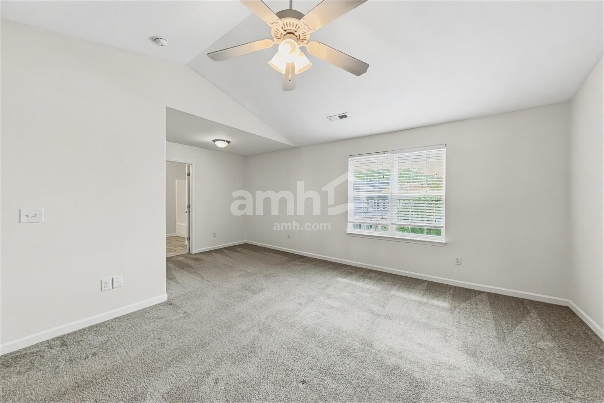 Building Photo - 4983 Old Towne Village Cir