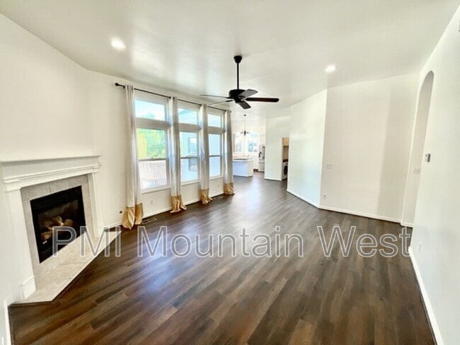 Building Photo - 2815 W 1375 N