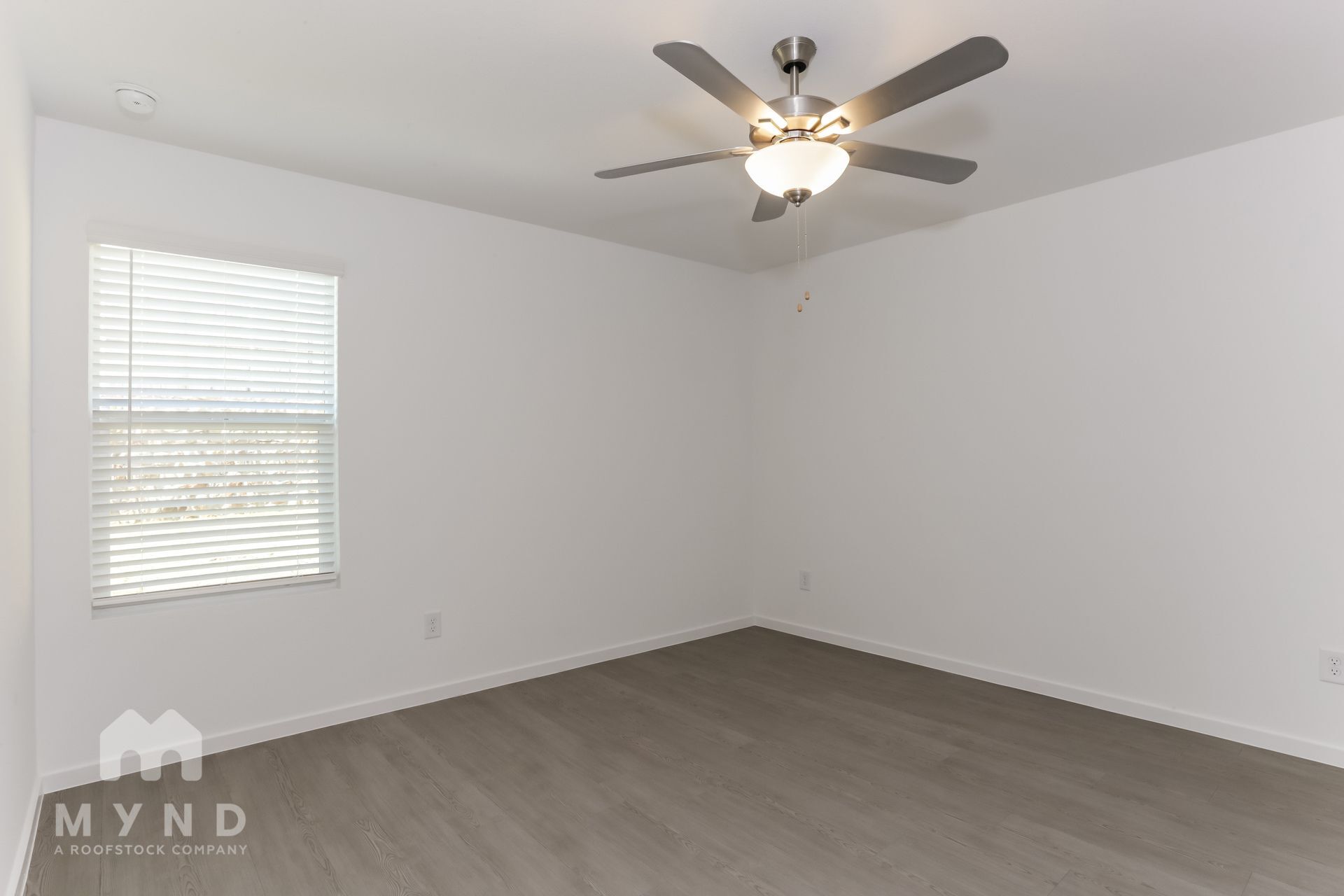 Building Photo - 2732 Ctr Crk Ln