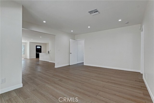 Building Photo - 6851 Forbes Ave