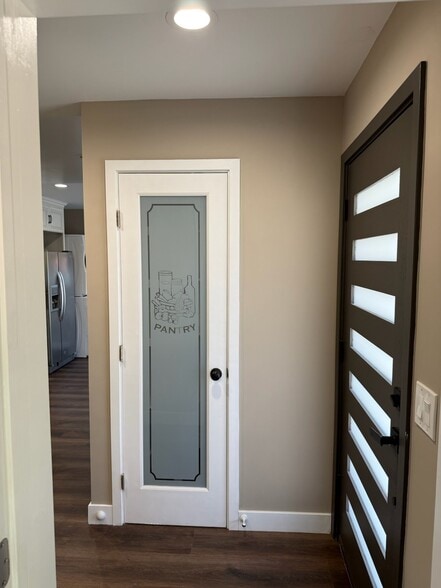 Pantry/storage - 8424 Grenoble St