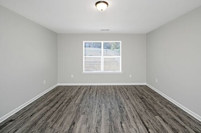 Building Photo - Don't miss this new brand-new construction...