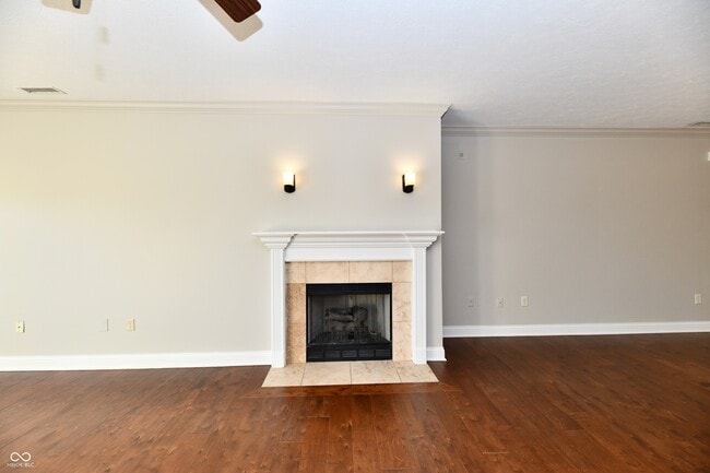 Building Photo - 8555 One W Dr