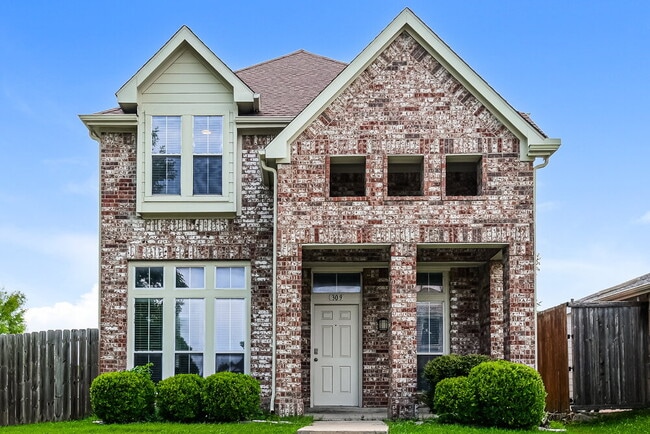 Building Photo - 309 Cobblestone Dr