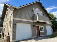 Building Photo - 215 W Whitman St