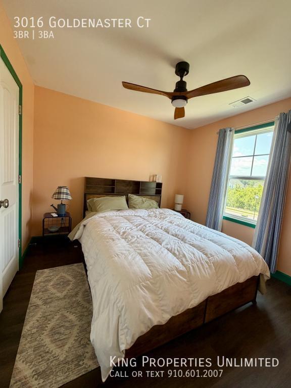 Building Photo - 3016 Goldenaster Ct